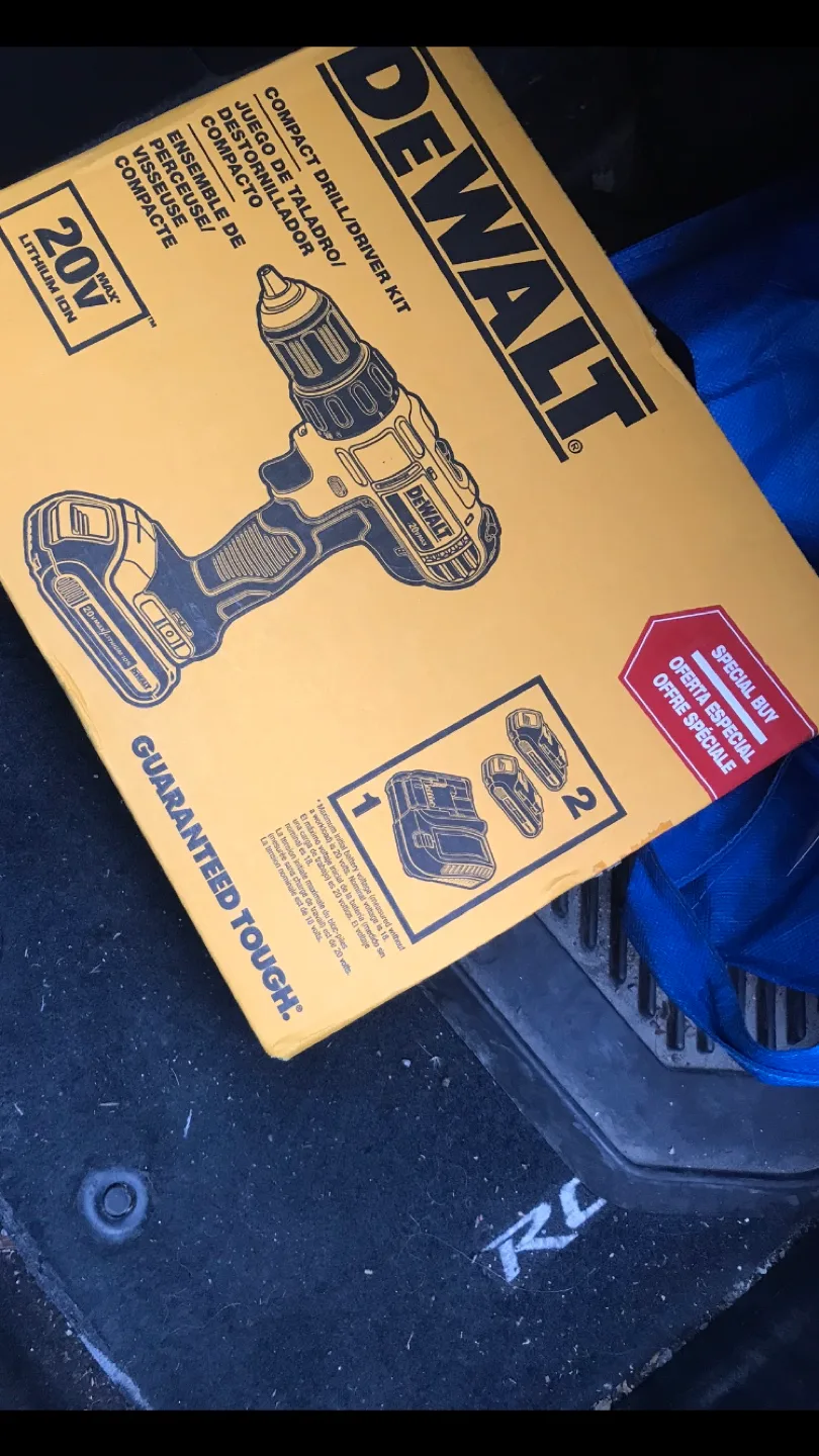 DeWalt 20V Compact Drill/Driver Kit - New thumbnail