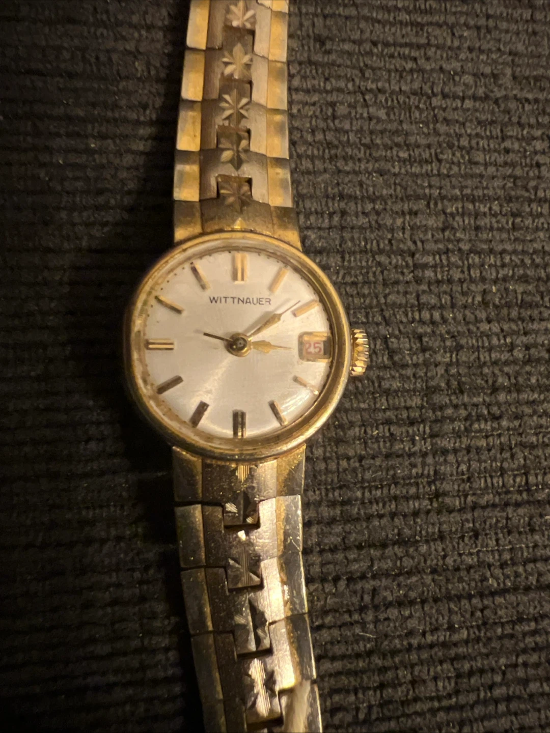 Wittnauer Ladies Watch - Vintage