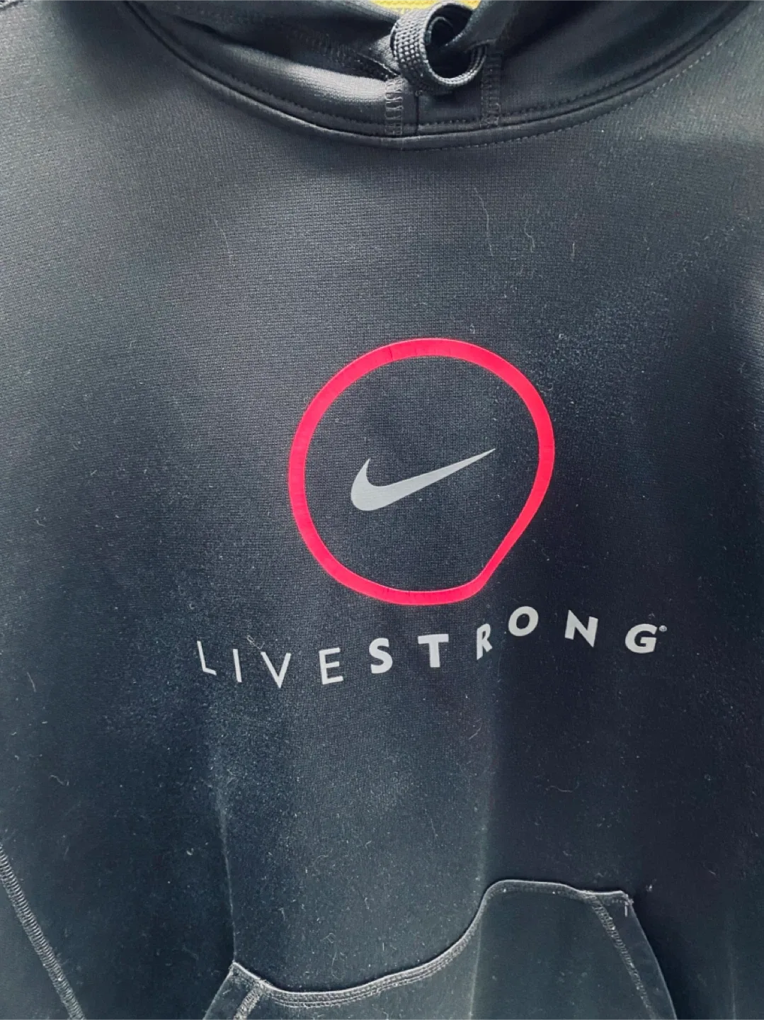Nike LIVESTRONG Black Hot Pink Thermal Fit Hoodie - XL image indicator(3)