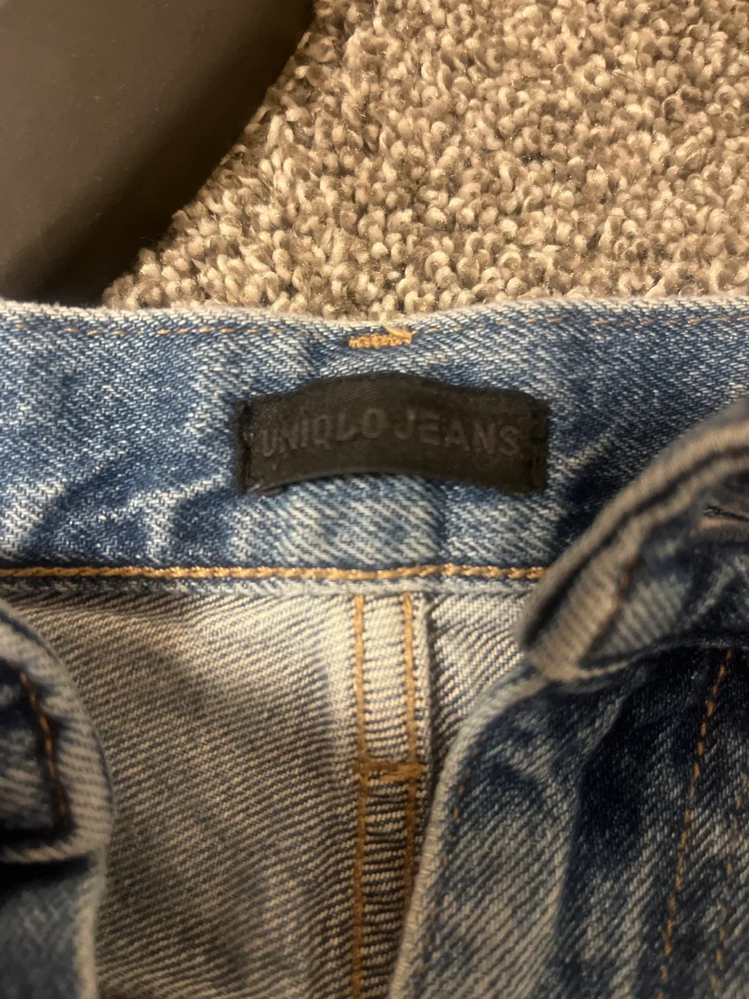 Uniqlo Jeans image indicator(2)