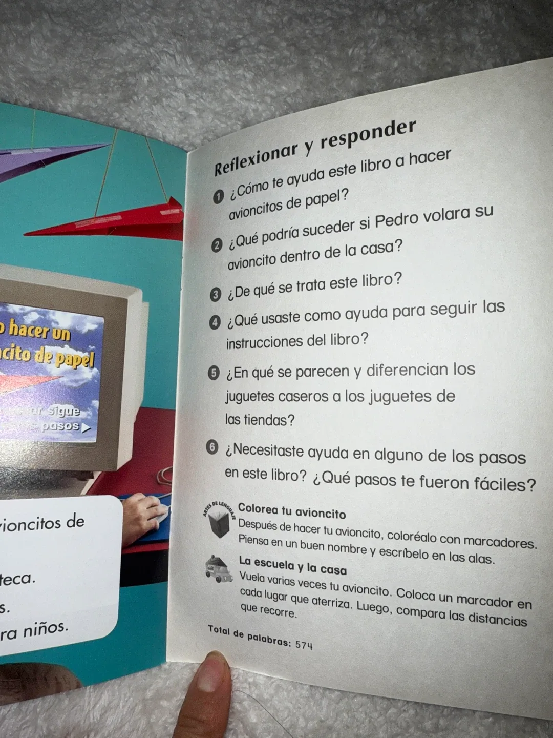 🧡Cómo hacer un avioncito de papel by Robyn Raymer image indicator(2)