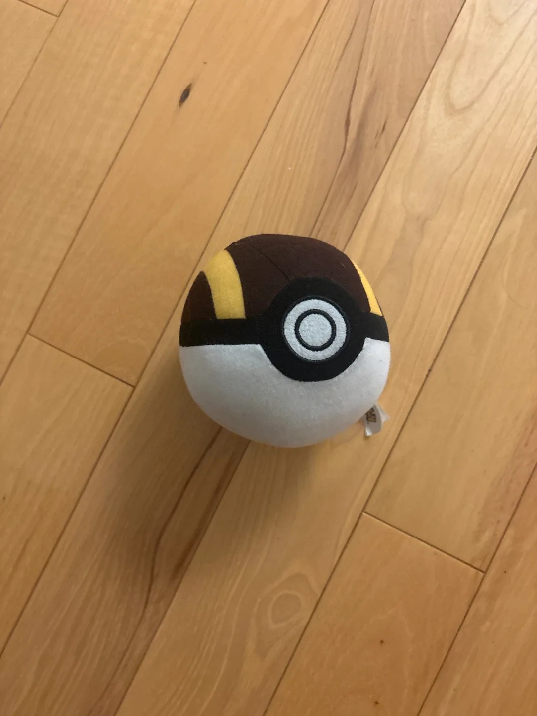 Pokemon Great Ball Plush thumbnail
