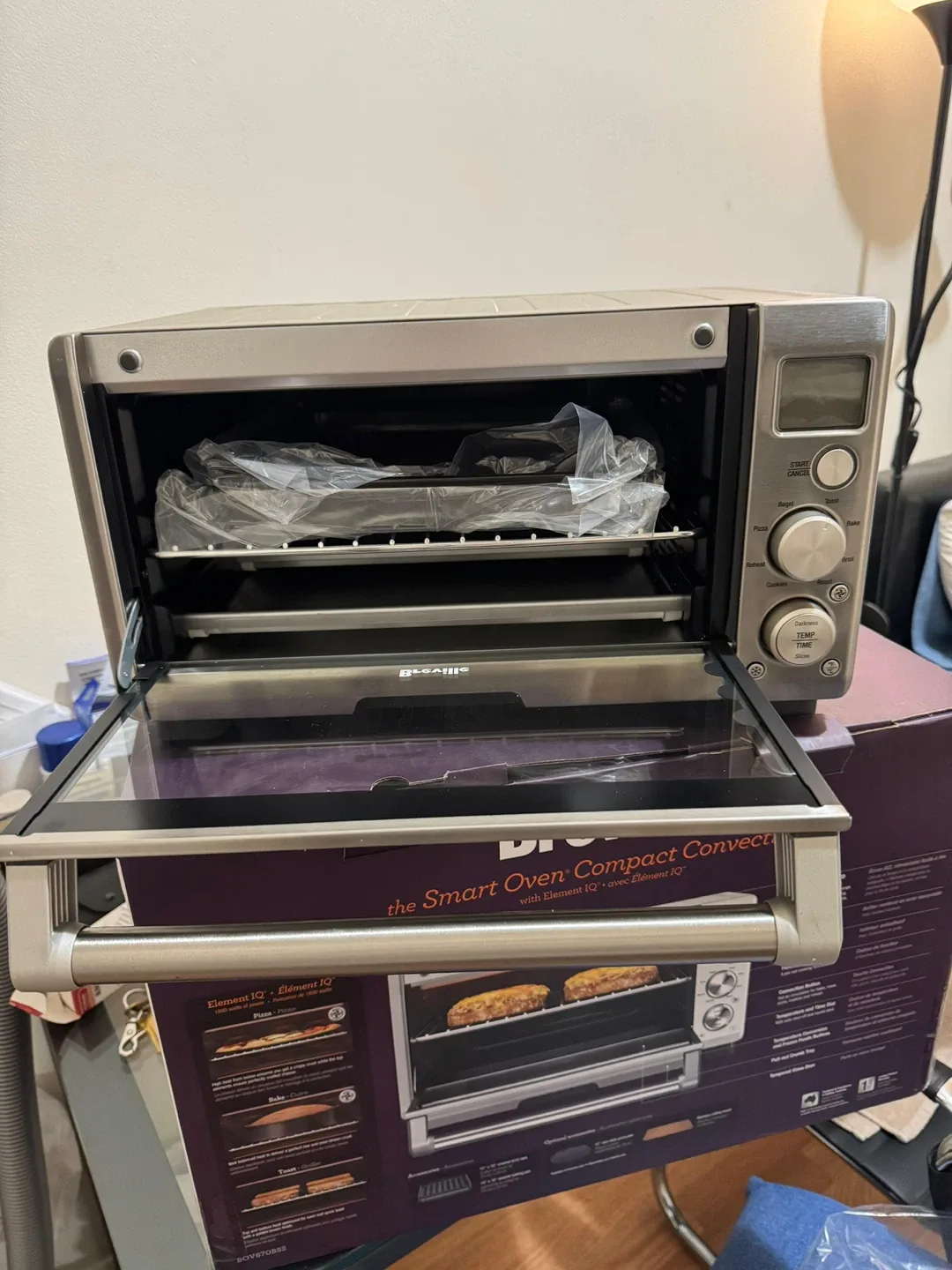 Breville the Smart Oven Compact Convection Oven thumbnail