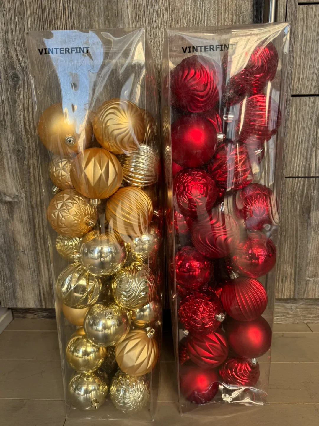 VINTERFINT Christmas Ornaments - Gold & Red thumbnail
