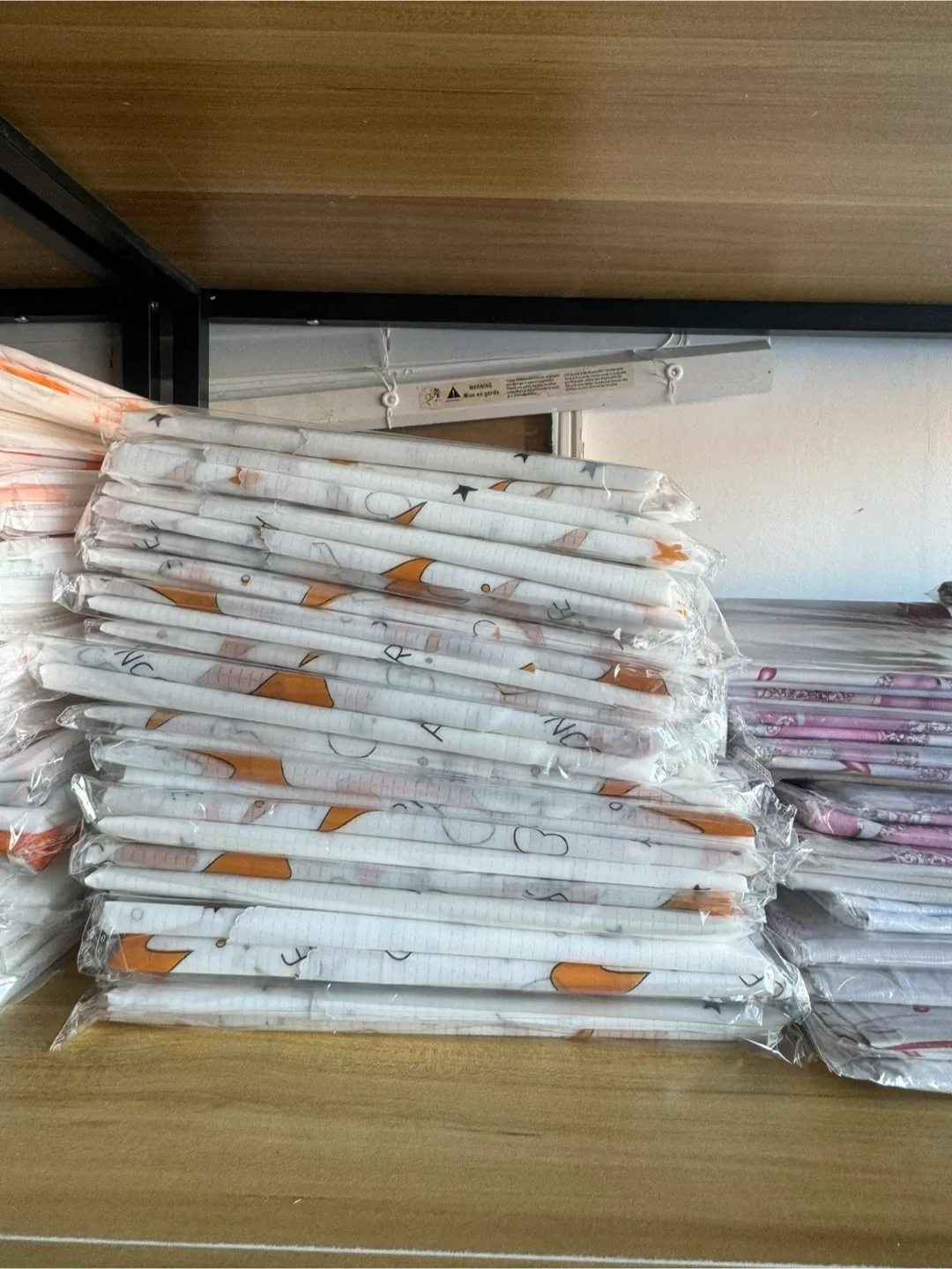 🧡 Assorted Patterned table plastic small size image indicator(9)