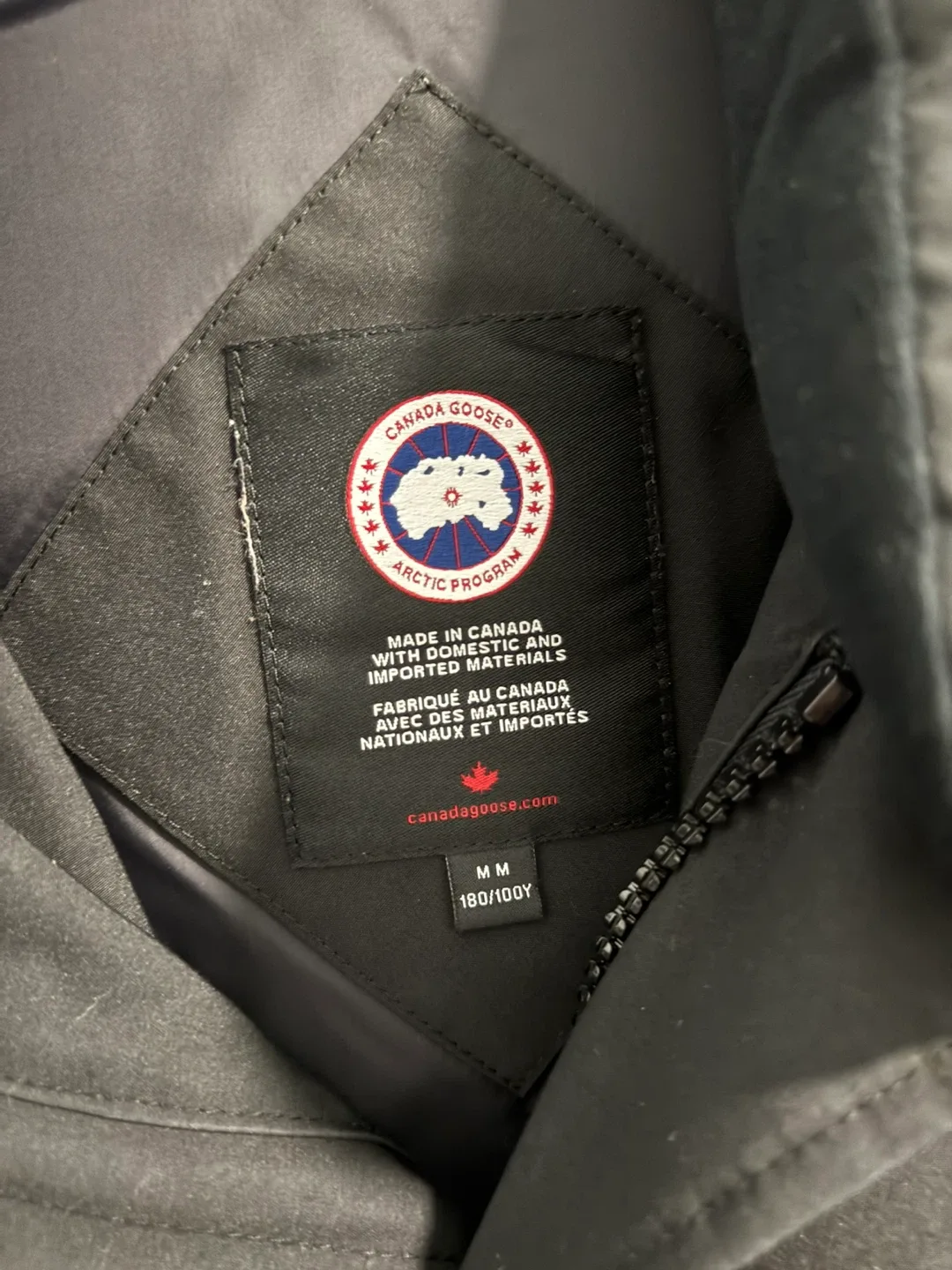 Canada Goose Freestyle Crew Vest — Medium Black (Classic Logo) image indicator(3)