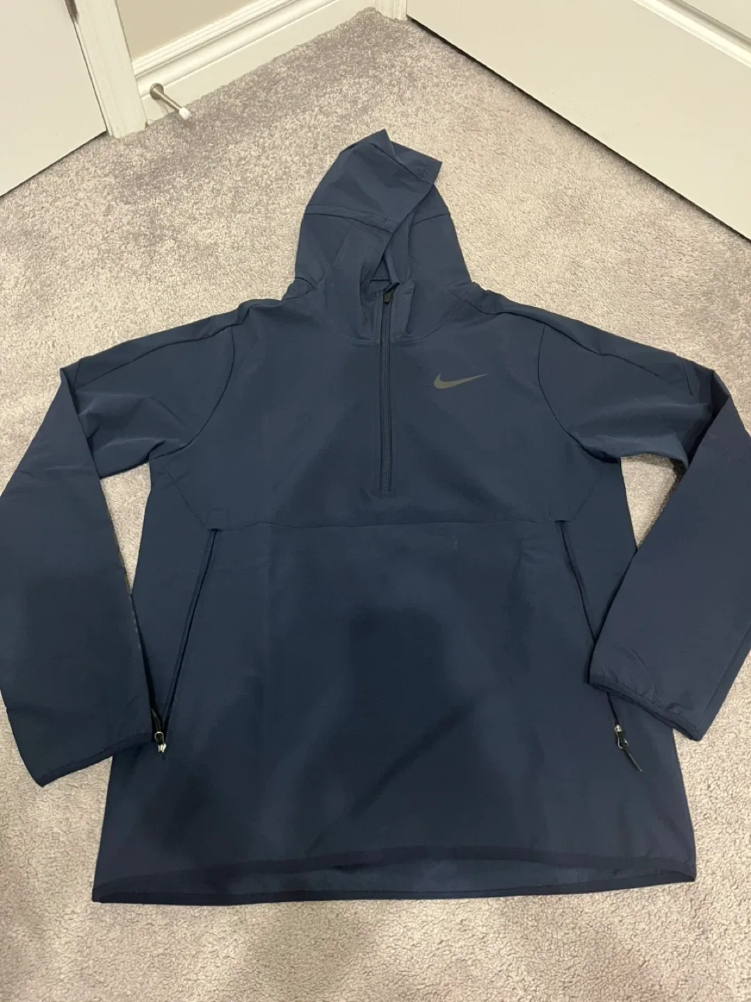 Nike Pro Standard Fit Jacket - Size Large thumbnail