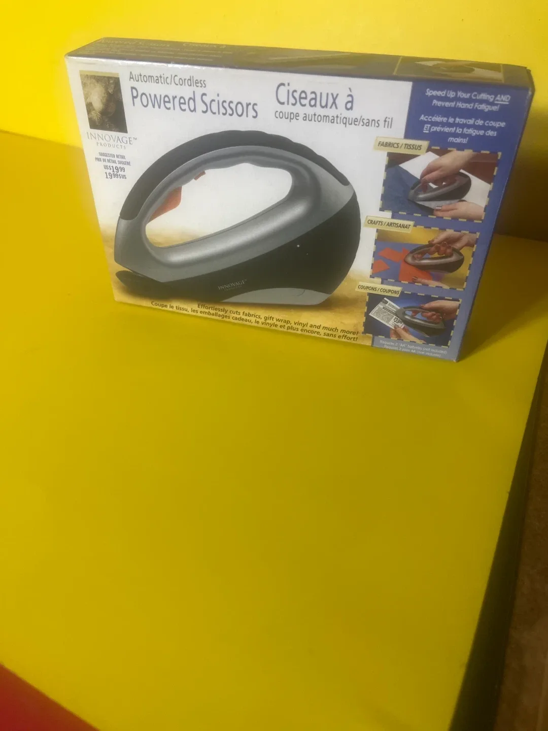 Innovage Automatic Cordless Powered Scissors - New! thumbnail