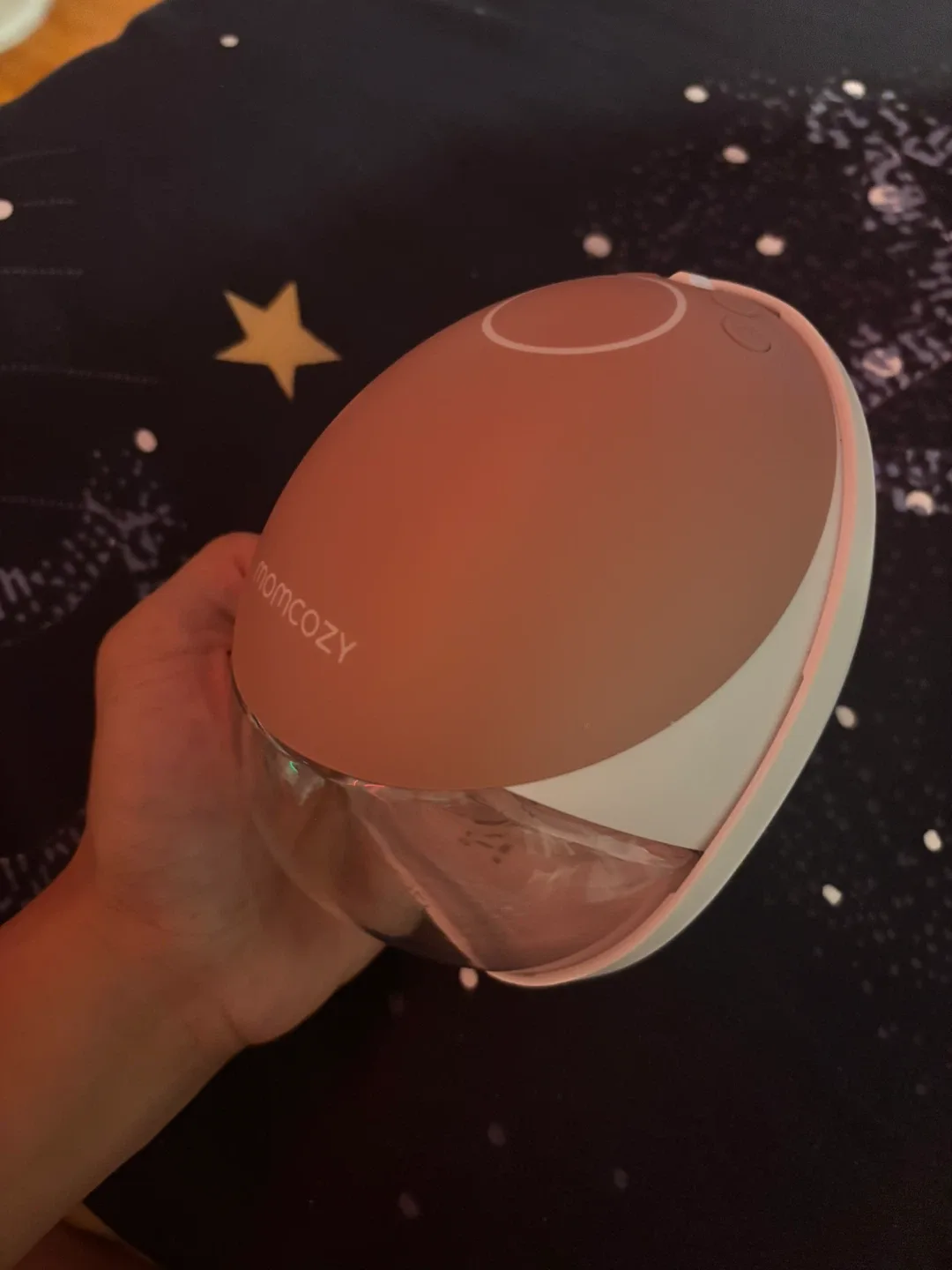 Momcozy Mobile Flow - Red, 2 Count image indicator(3)