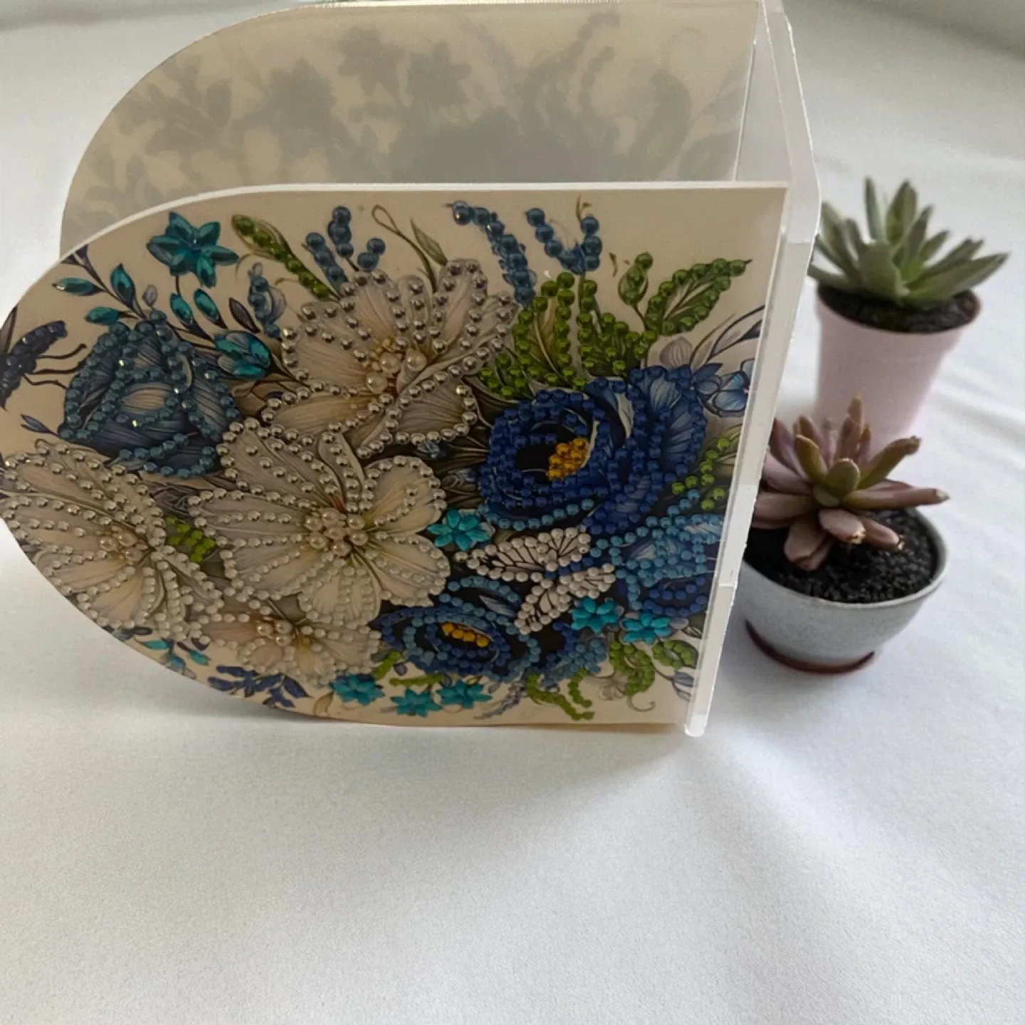 Floral Napkin Holder image indicator(3)