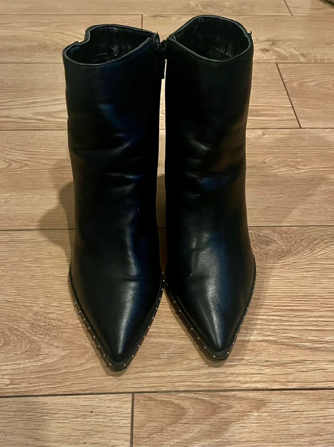 Black Ankle leather Boots image indicator(4)