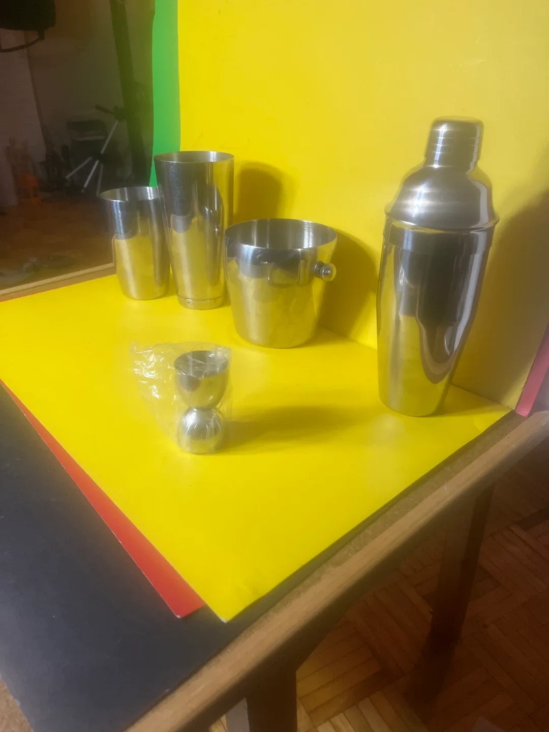 Stainless Steel Cocktail Shaker Set thumbnail