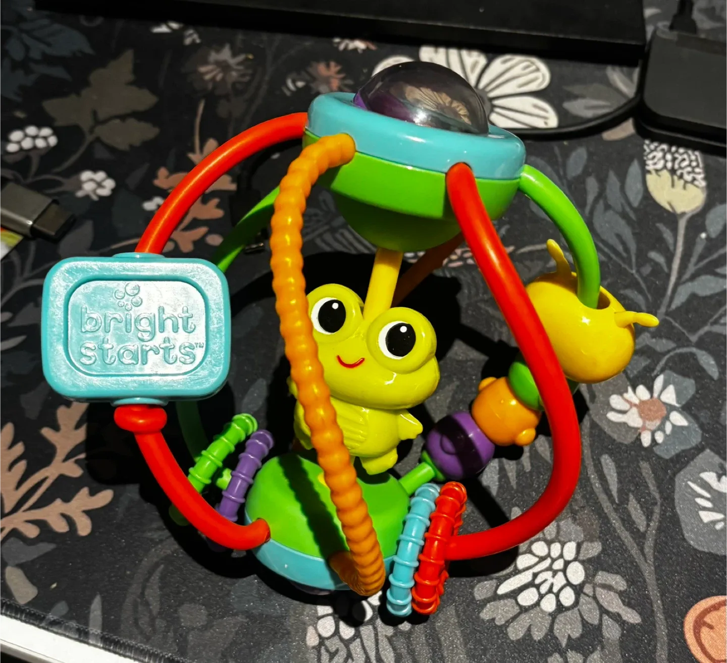 BRIGHT STARTS CLACK AND SLIDE ACTIVITY BALL image indicator(3)