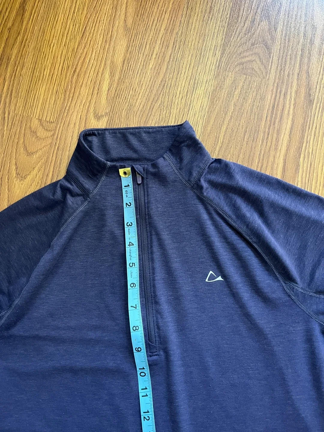 Paradox women’s medium merino blend base layer top, purple image indicator(5)