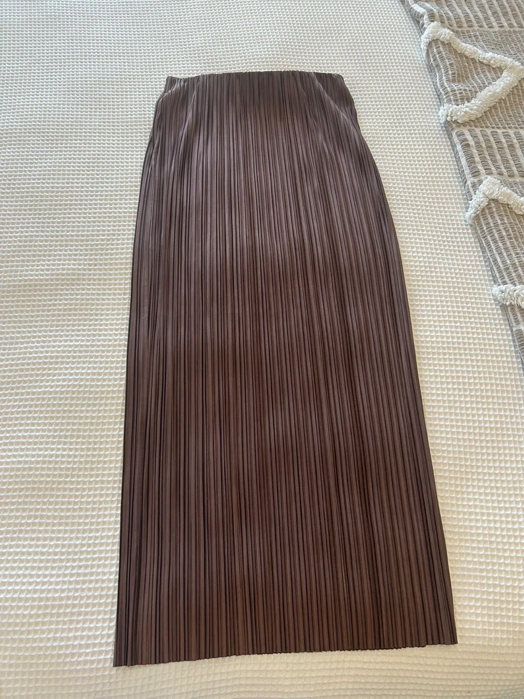 New dynamite plissé column maxi skirt size XS image indicator(3)