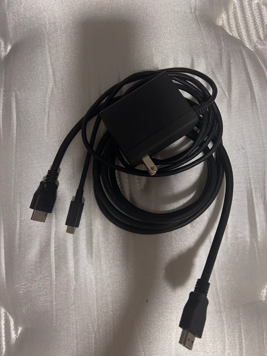 Nintendo Switch OLED Splatoon 3 Edition w/ Accessories image indicator(7)