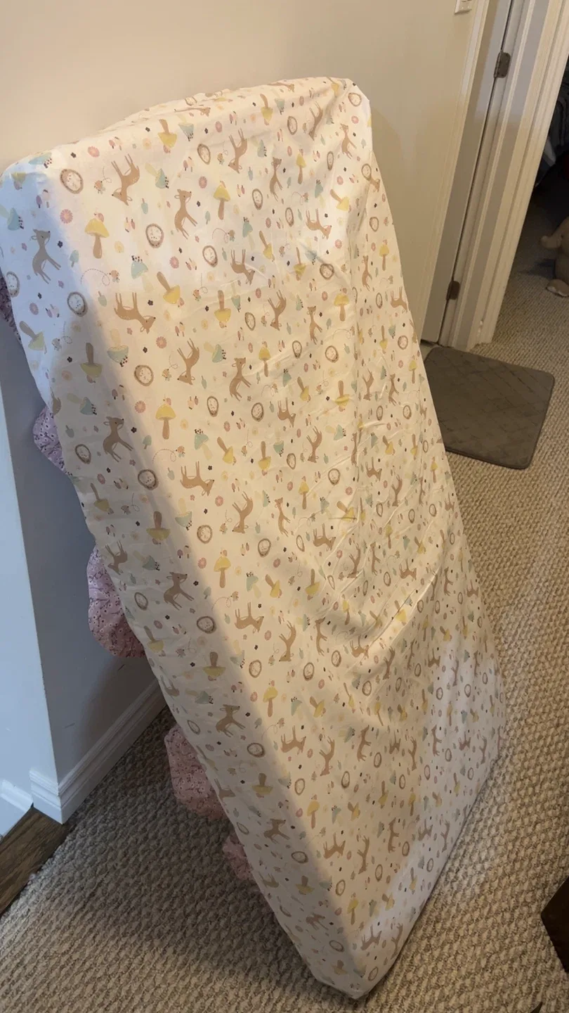 Grey Baby Crib image indicator(5)