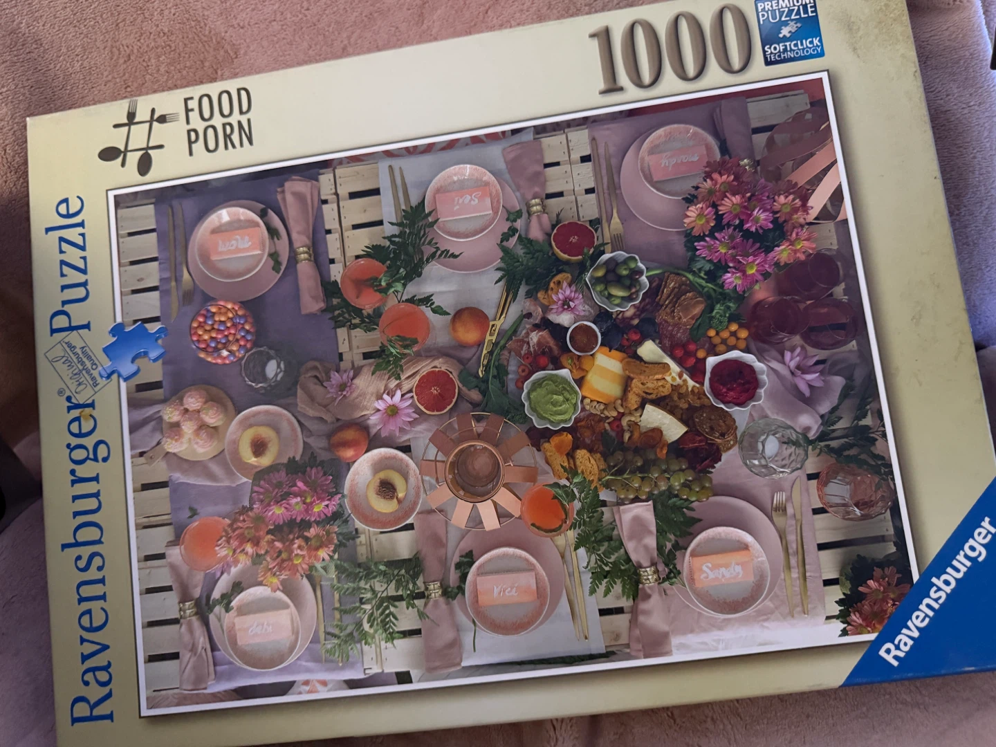 Ravensburger Giant Stow & Go Puzzle + 2 More - photo 4