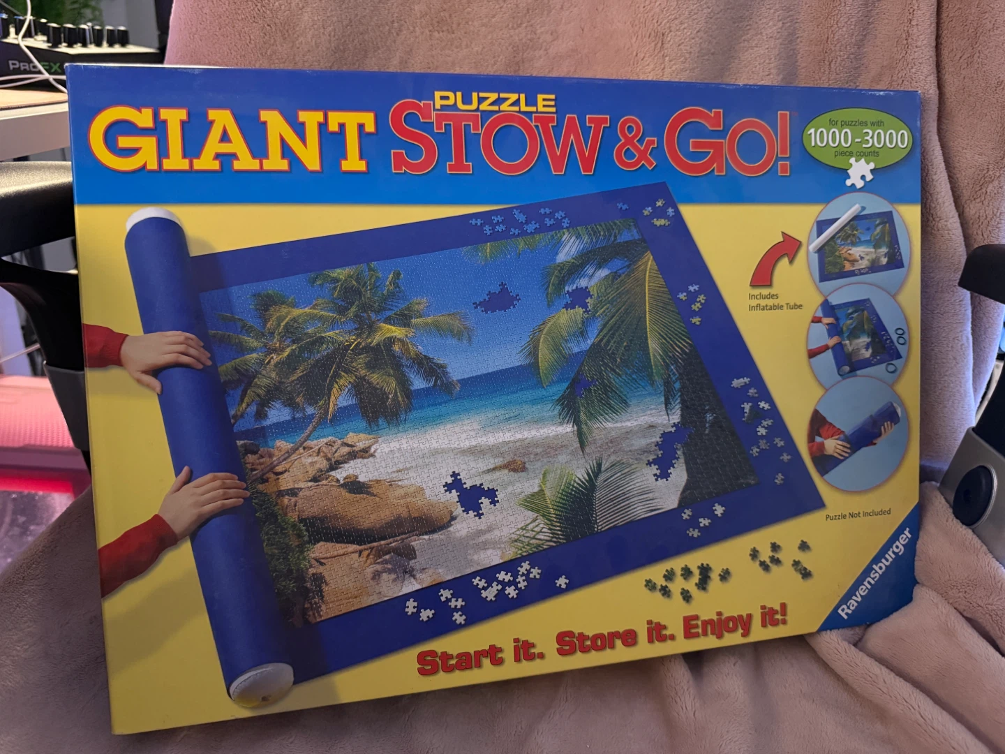 Ravensburger Giant Stow & Go Puzzle + 2 More - photo 5