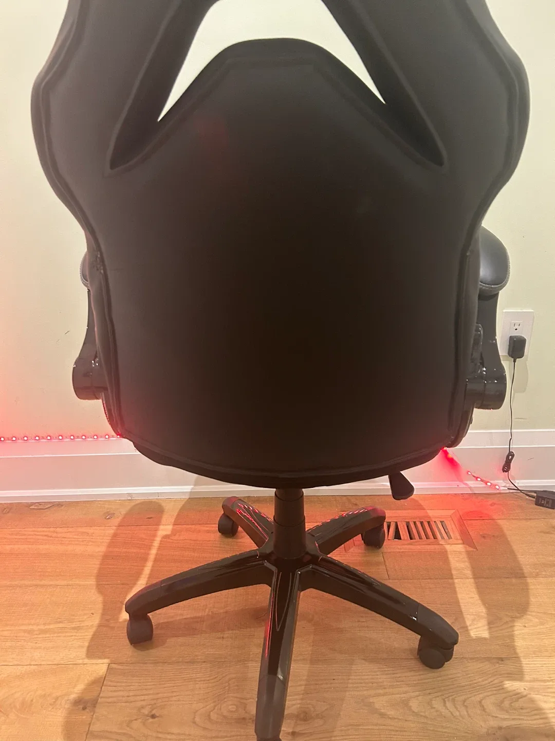 Emerge Gaming Chair - Black and Grey image indicator(2)