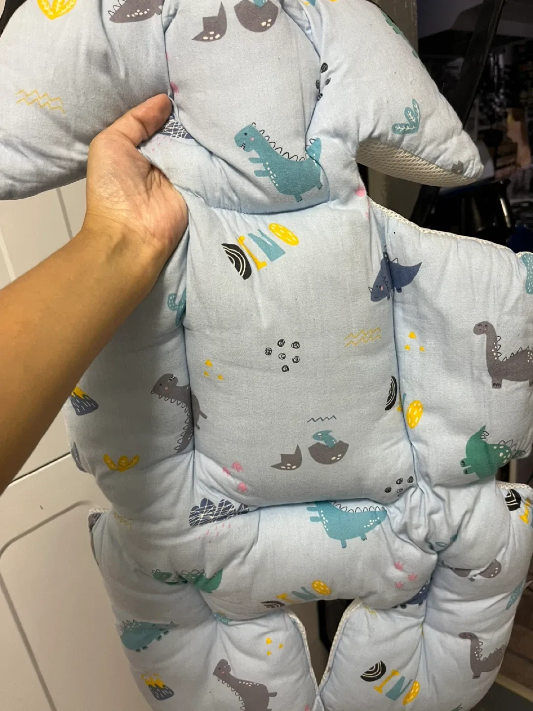 Dinosaur Print Baby Seat Insert image indicator(3)