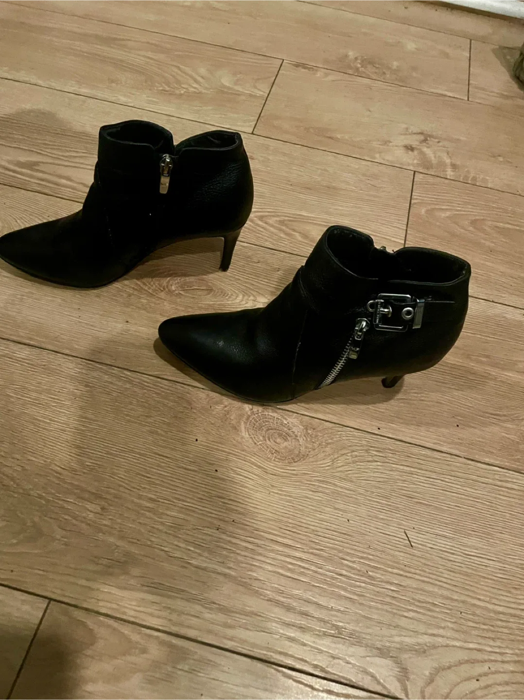 Marc Fisher Black Leather Heeled Booties image indicator(3)