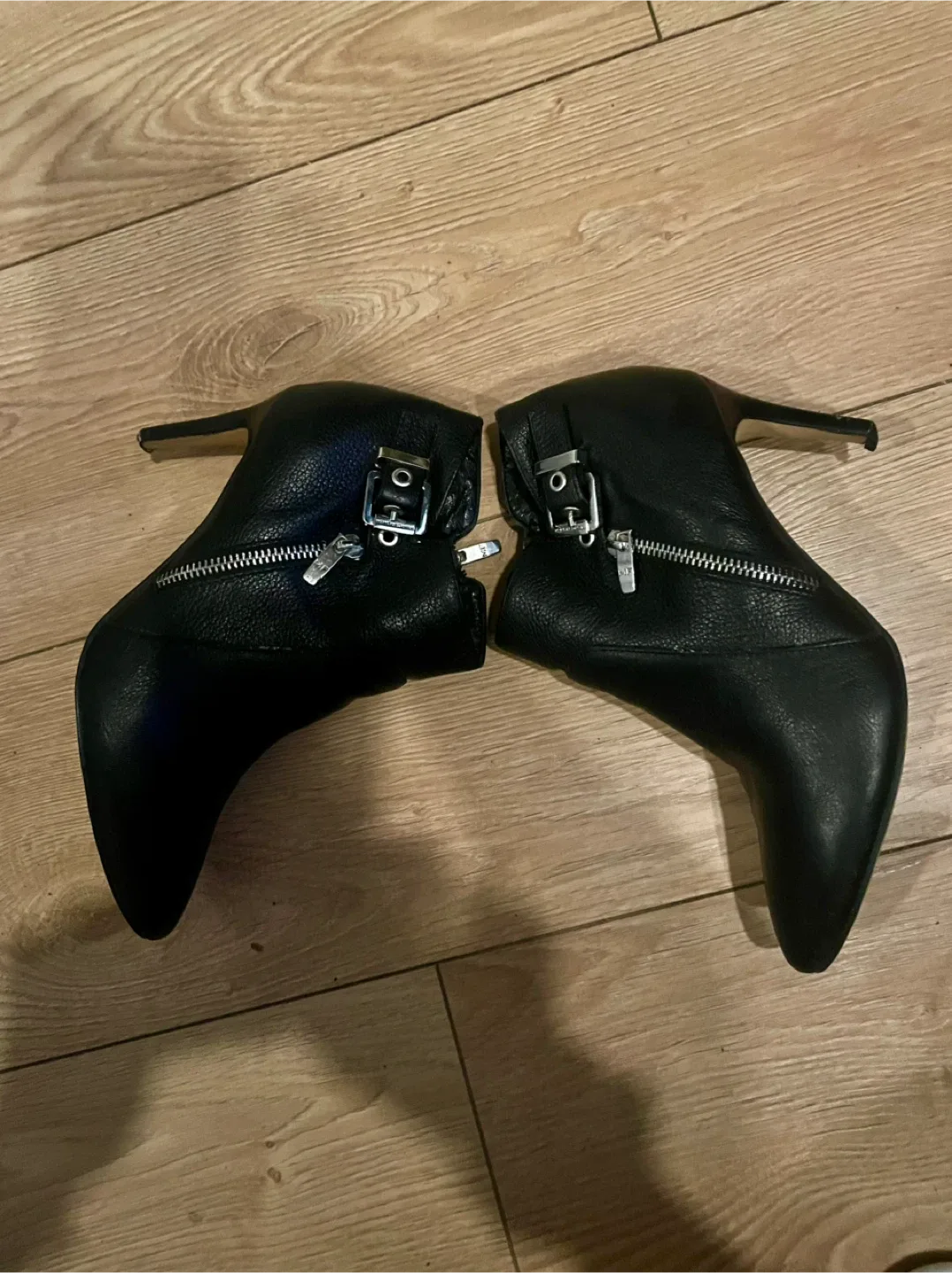 Marc Fisher Black Leather Heeled Booties image indicator(2)