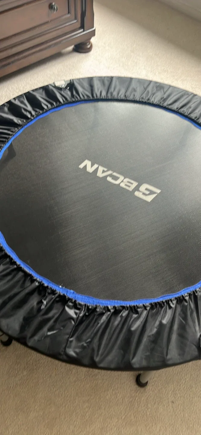 BCAN 40"/48" Foldable Mini Trampoline image indicator(2)