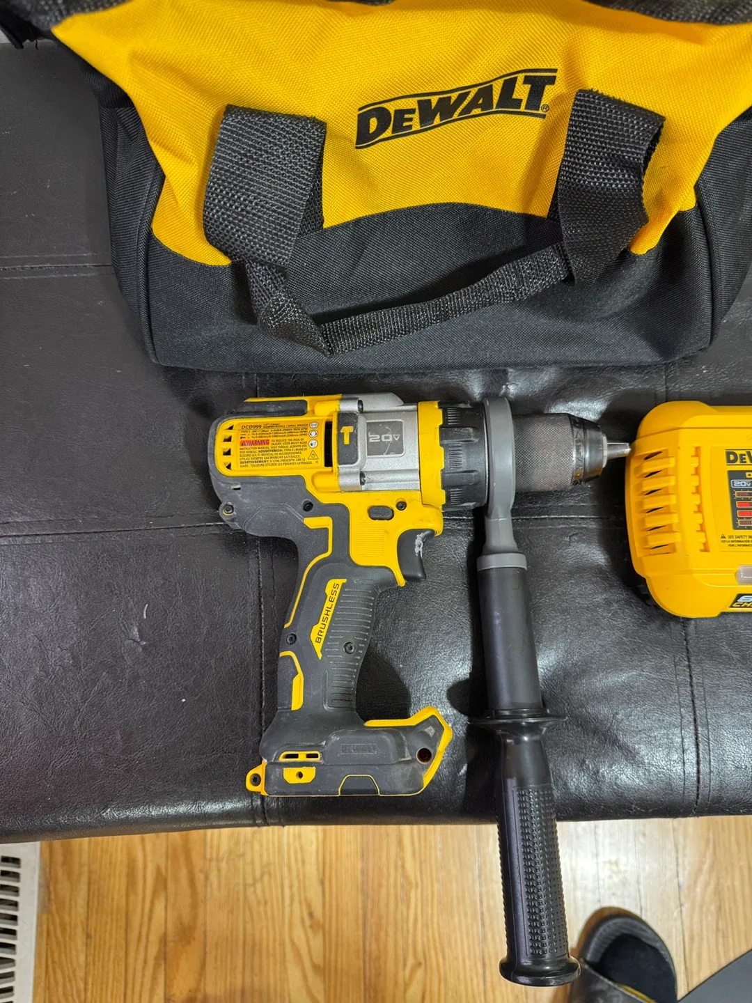 Dewalt 20V Brushless Drill with Charger & Bag image indicator(2)