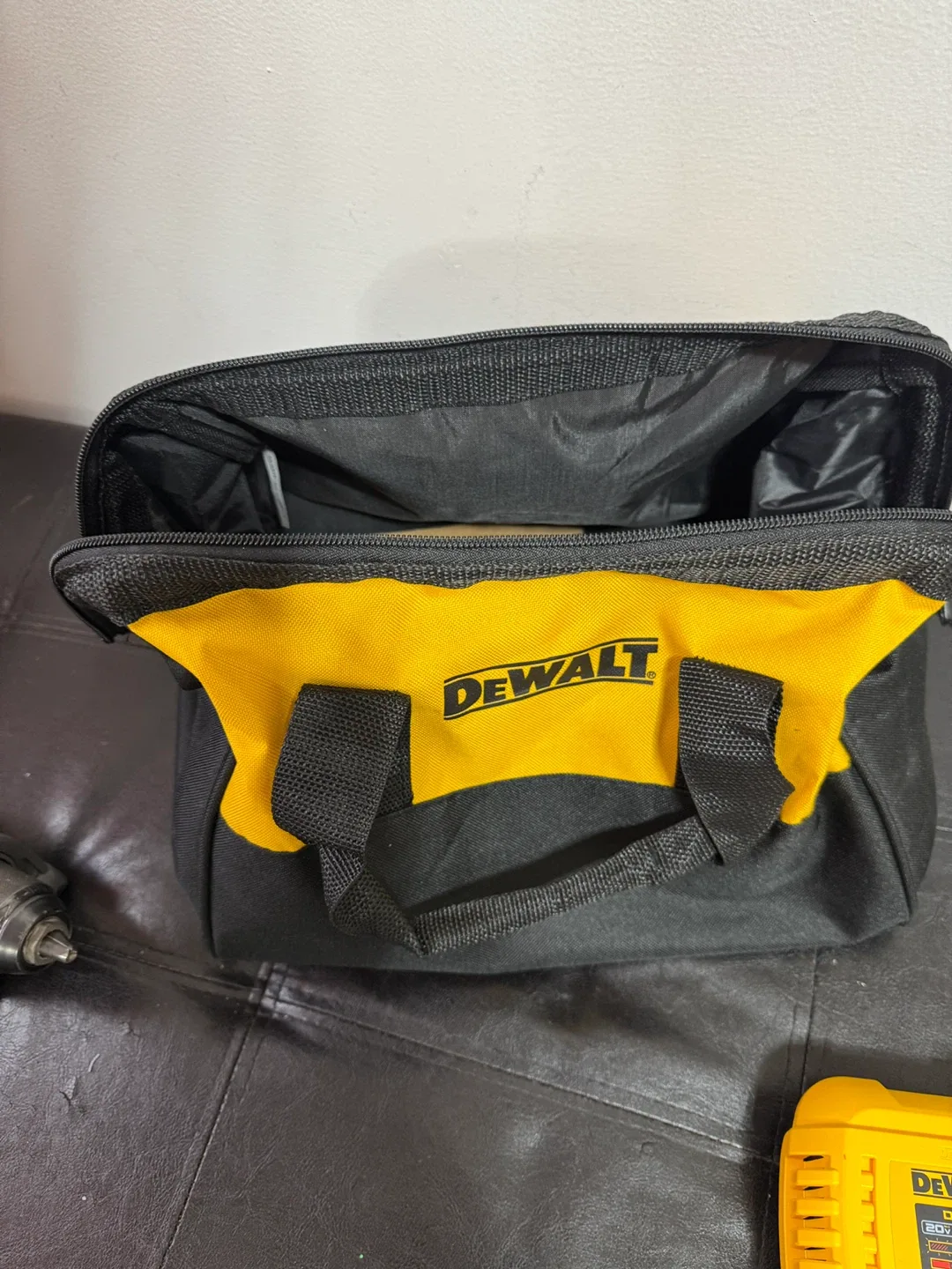 Dewalt 20V Brushless Drill with Charger & Bag image indicator(6)