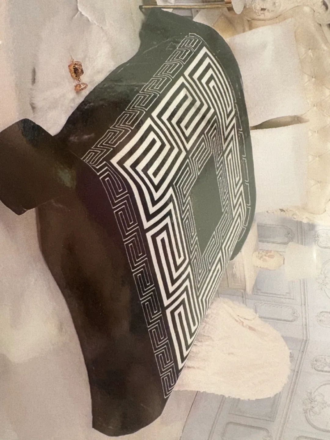 Queen Size Bed Blanket - New in Package! image indicator(3)