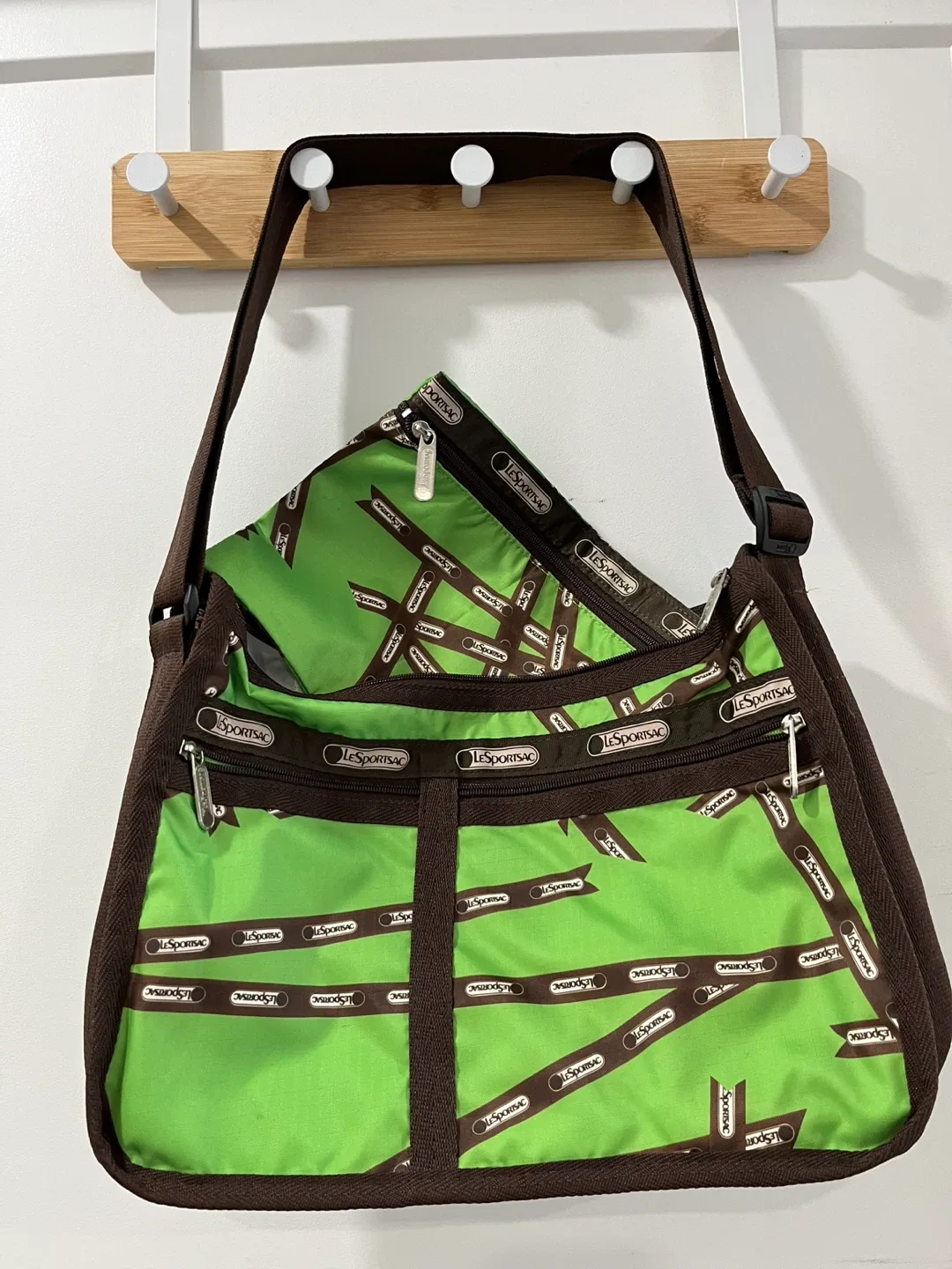 LeSportsac Green & Brown Shoulder Bag + Pouch