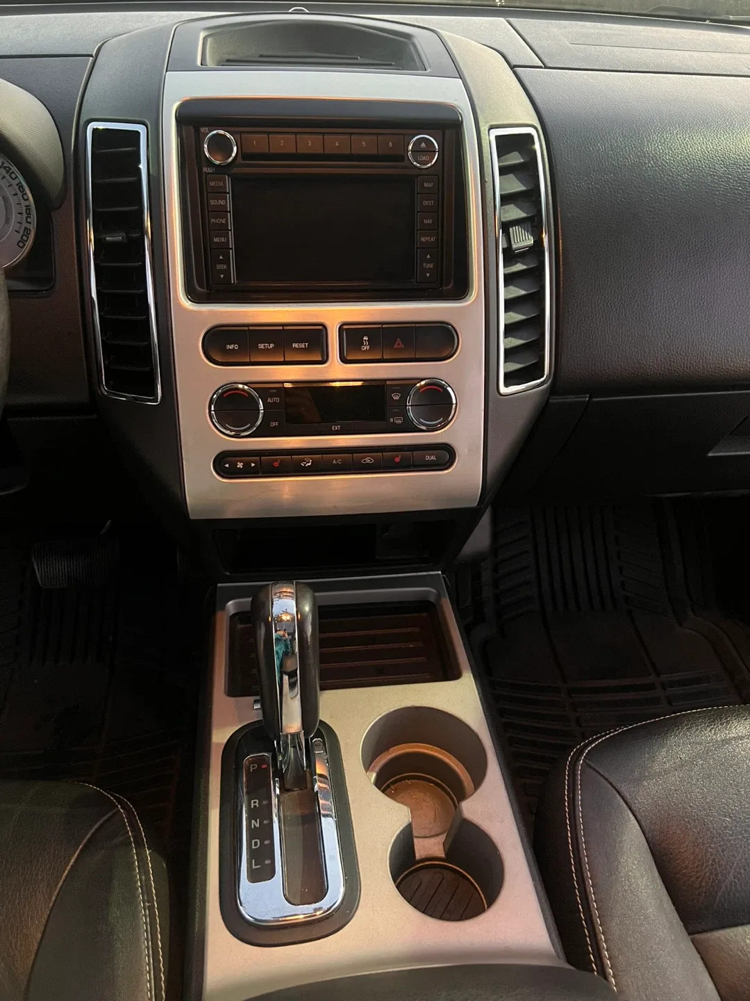 2008 Ford Edge Limited AWD image indicator(5)