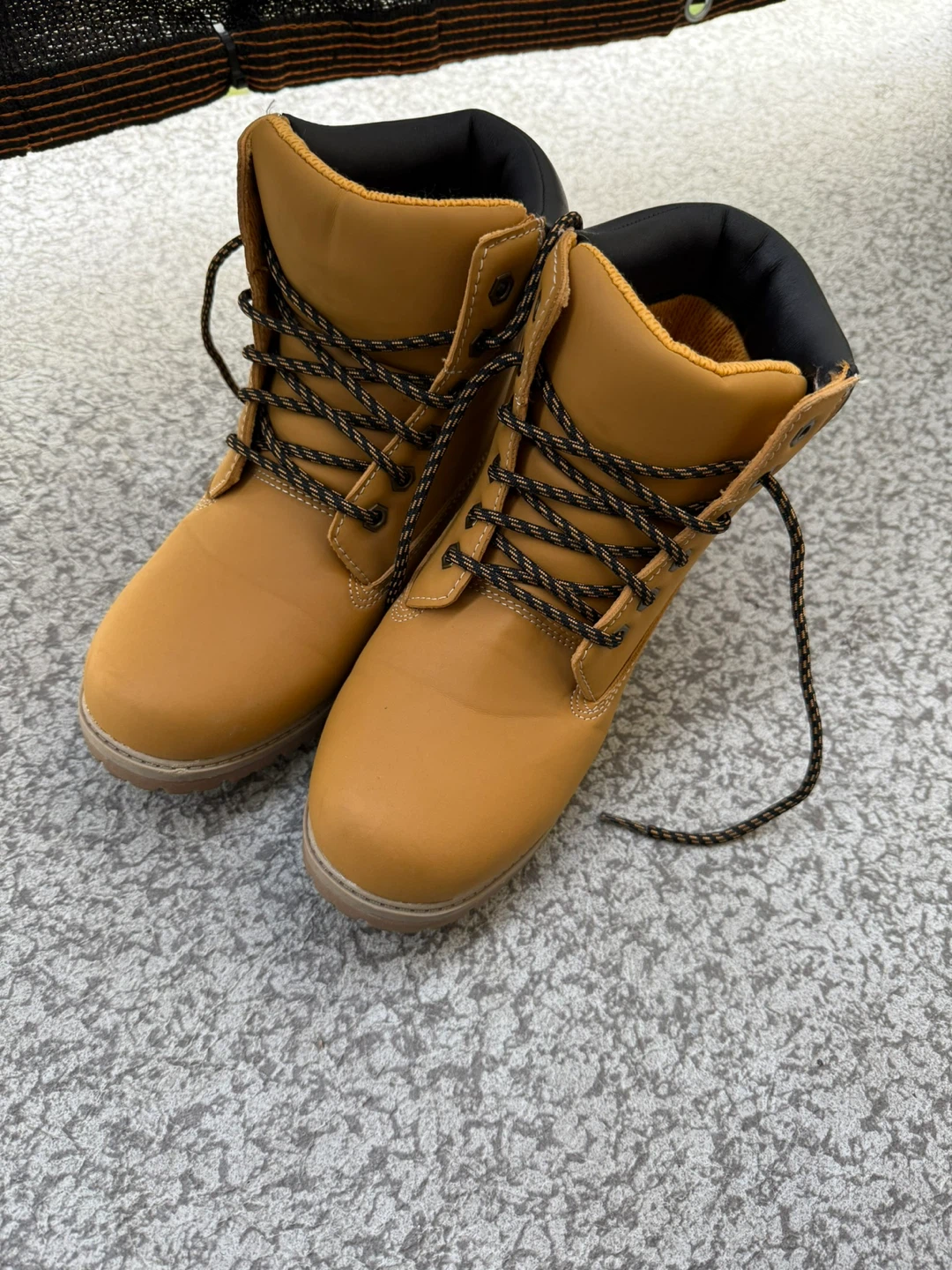 Style Boots - Size 7