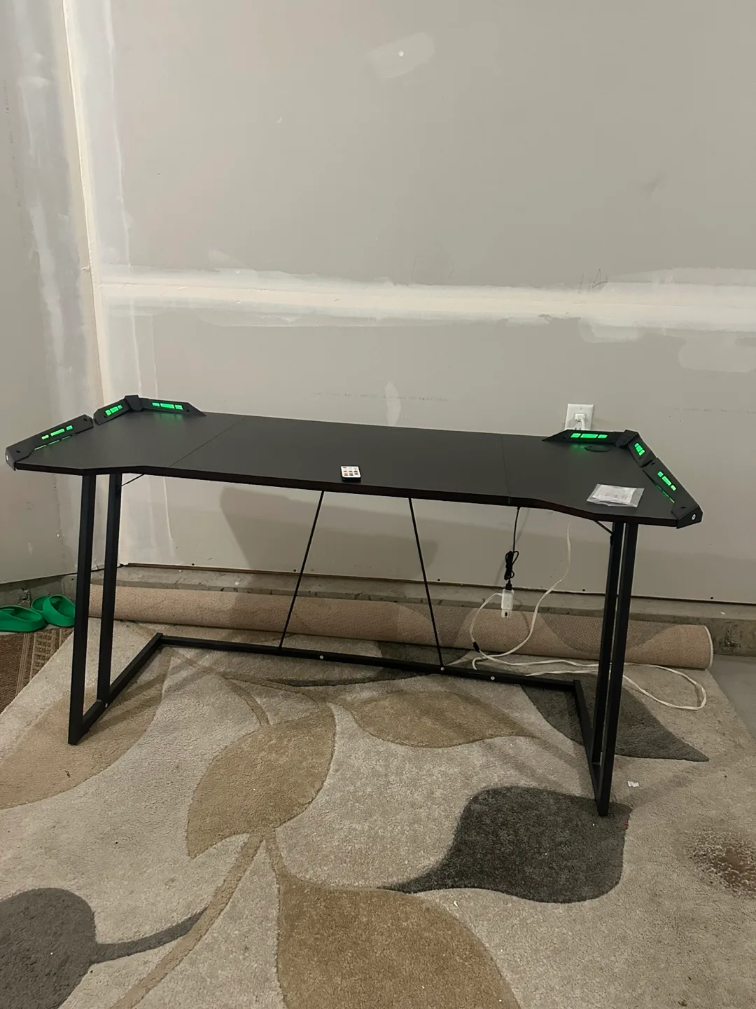 Brand New 55-Inch Gaming Desk with LED Lights image indicator(5)