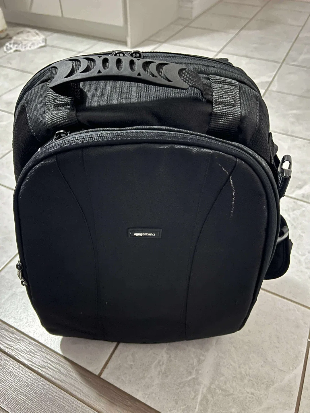 AmazonBasics Camera Bag - Black image indicator(2)