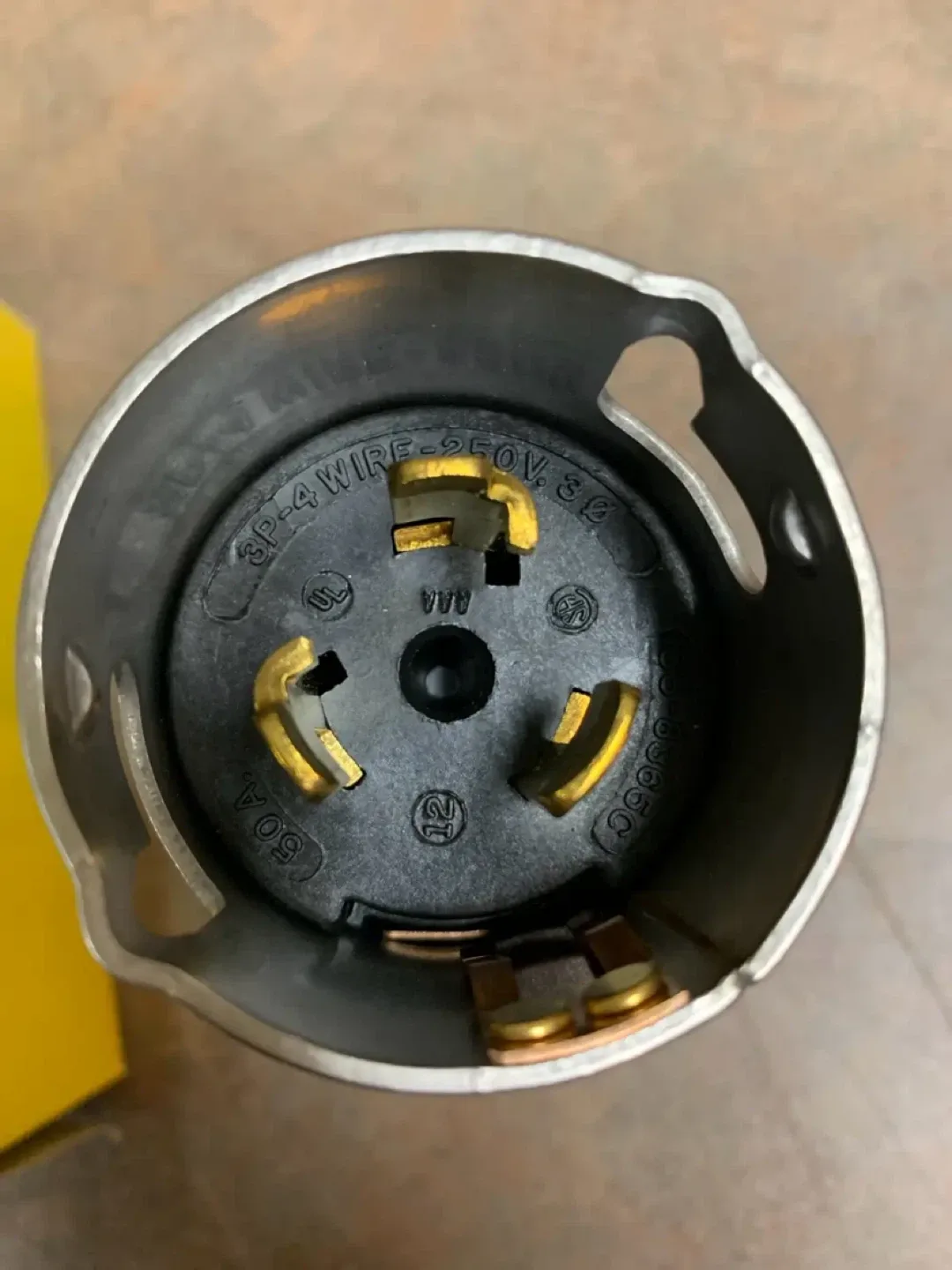 Hubbell CS8365C 50Amp Twistlock 3PH, 250VAC, 4 Wire Plug image indicator(5)