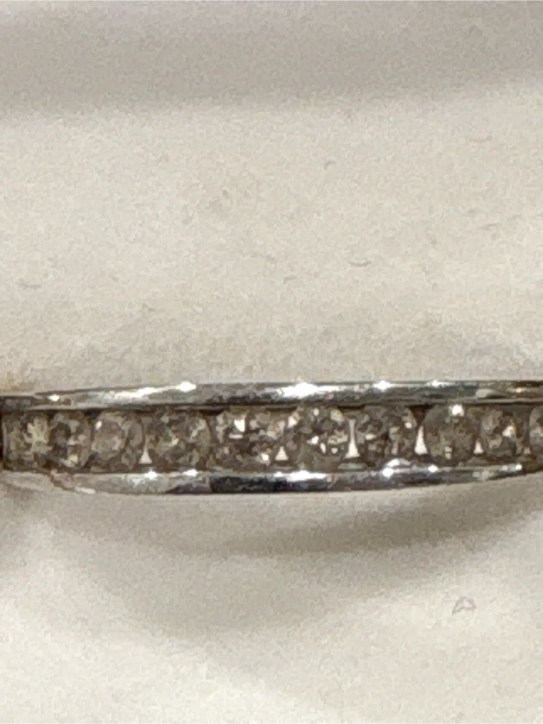 Authentic Jewellers Diamond Ring image indicator(4)