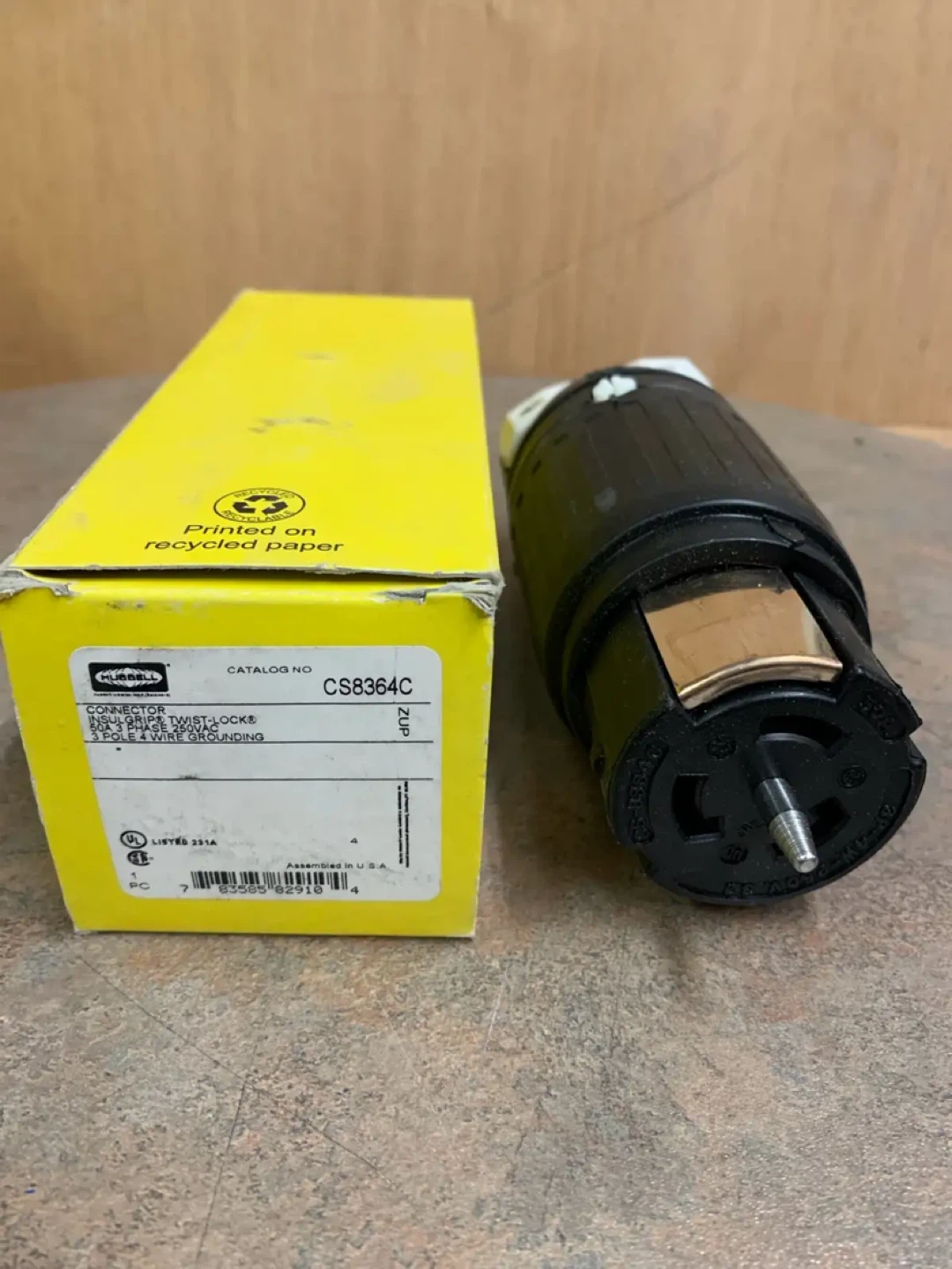 Hubbell CS8364C 50 Amp, 250 VAC, 3 PH, 4 Wire, Twistlock Connect