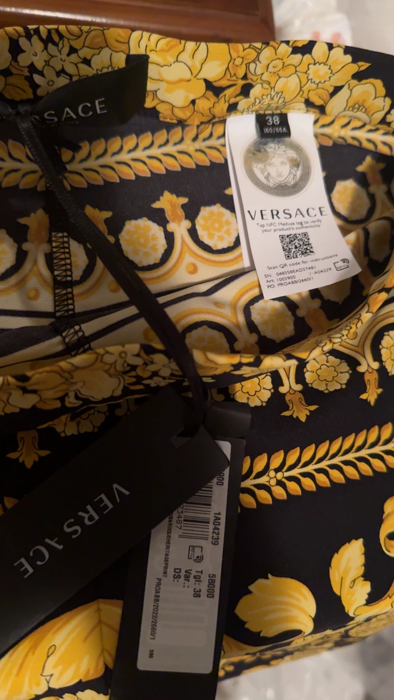 Versace Leggings Size 38 - photo 2