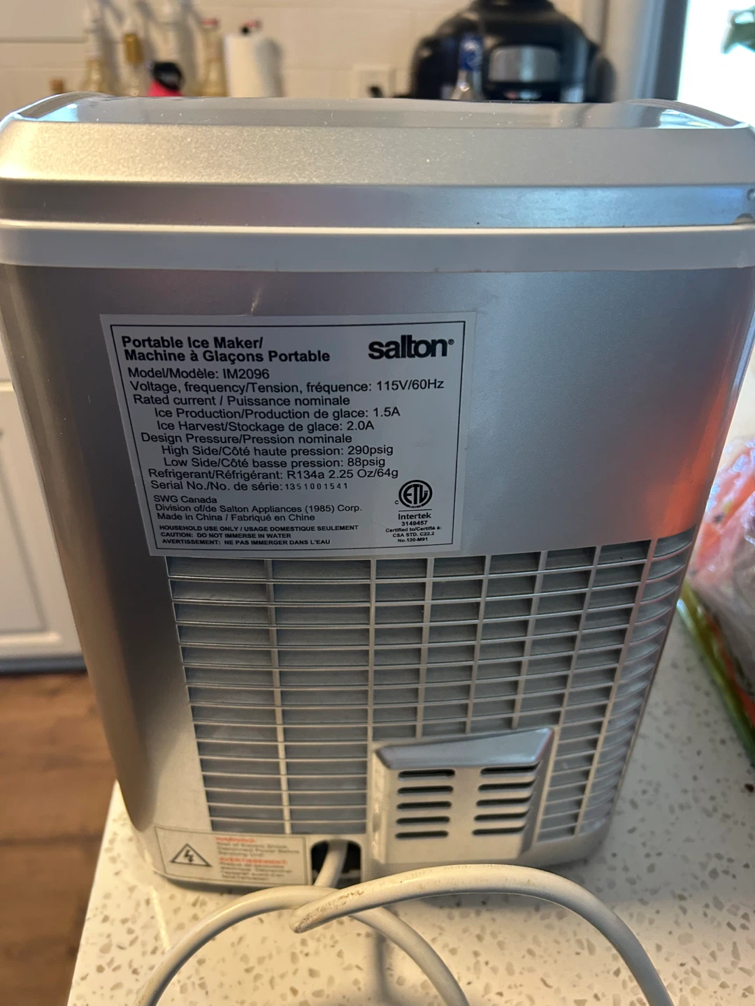 Salton Portable Ice Maker - Like New - photo 3