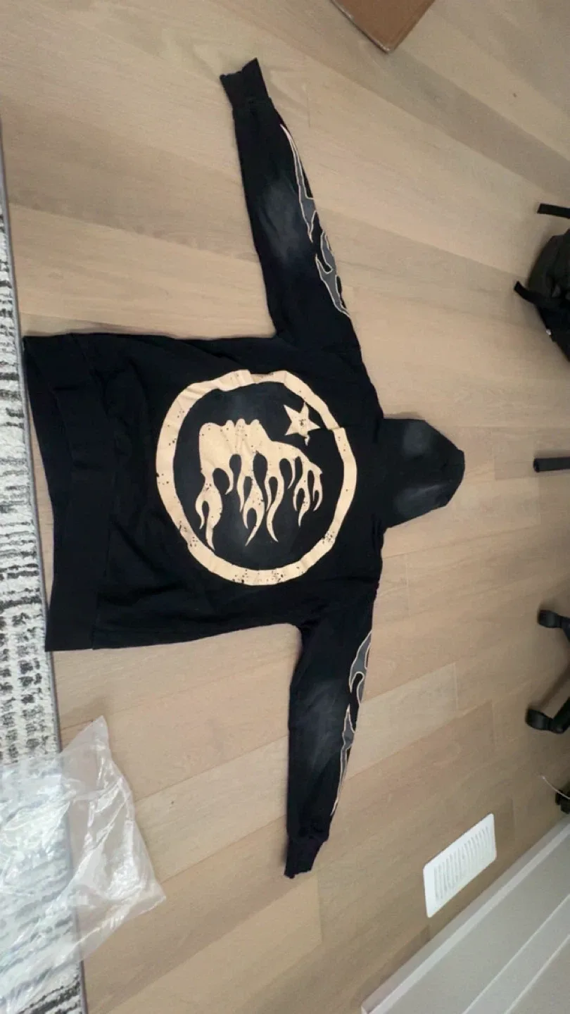 Hellstar Black Hoodie image indicator(2)