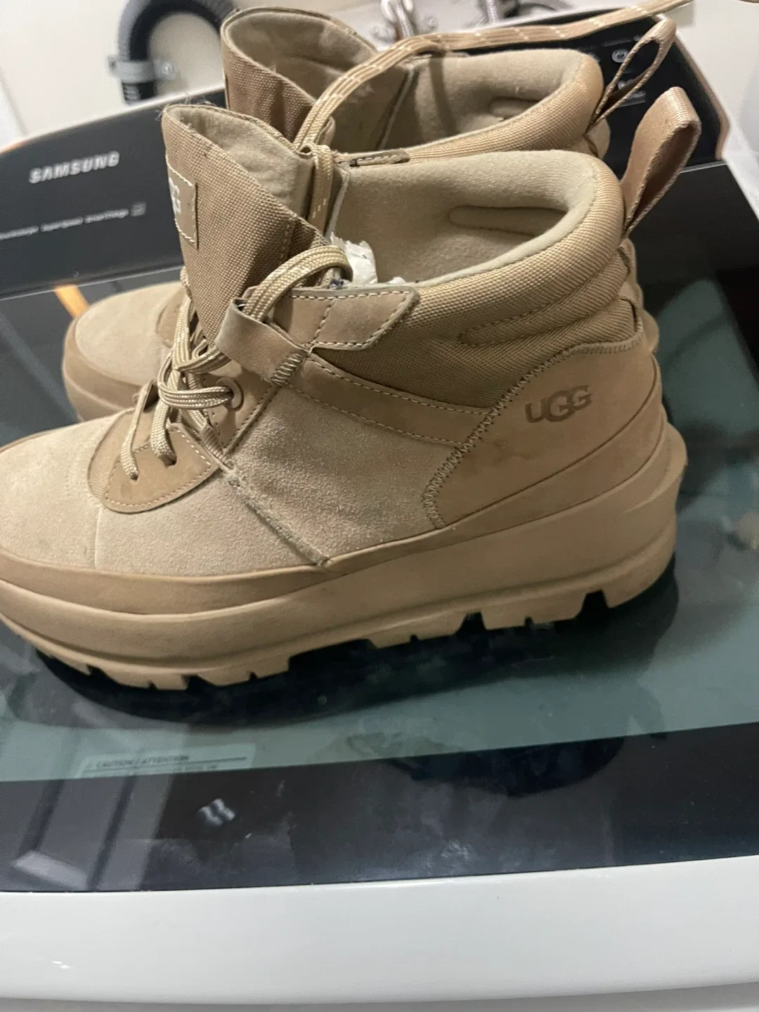 UGG M CSU LUG CHUKKA Boots - Size 10