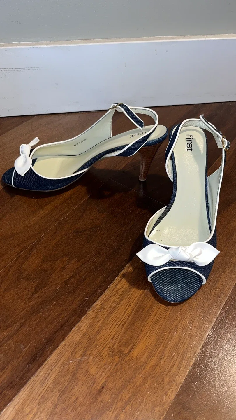 First Denim Slingback Heels - Size 7 image indicator(2)