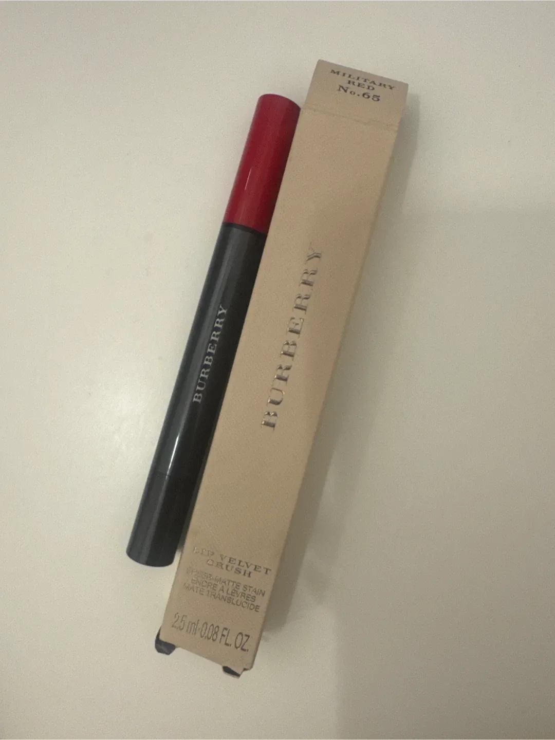 Burberry Lip Velvet Crush Sheer-Matte Stain - Military Red No.65 image indicator(2)