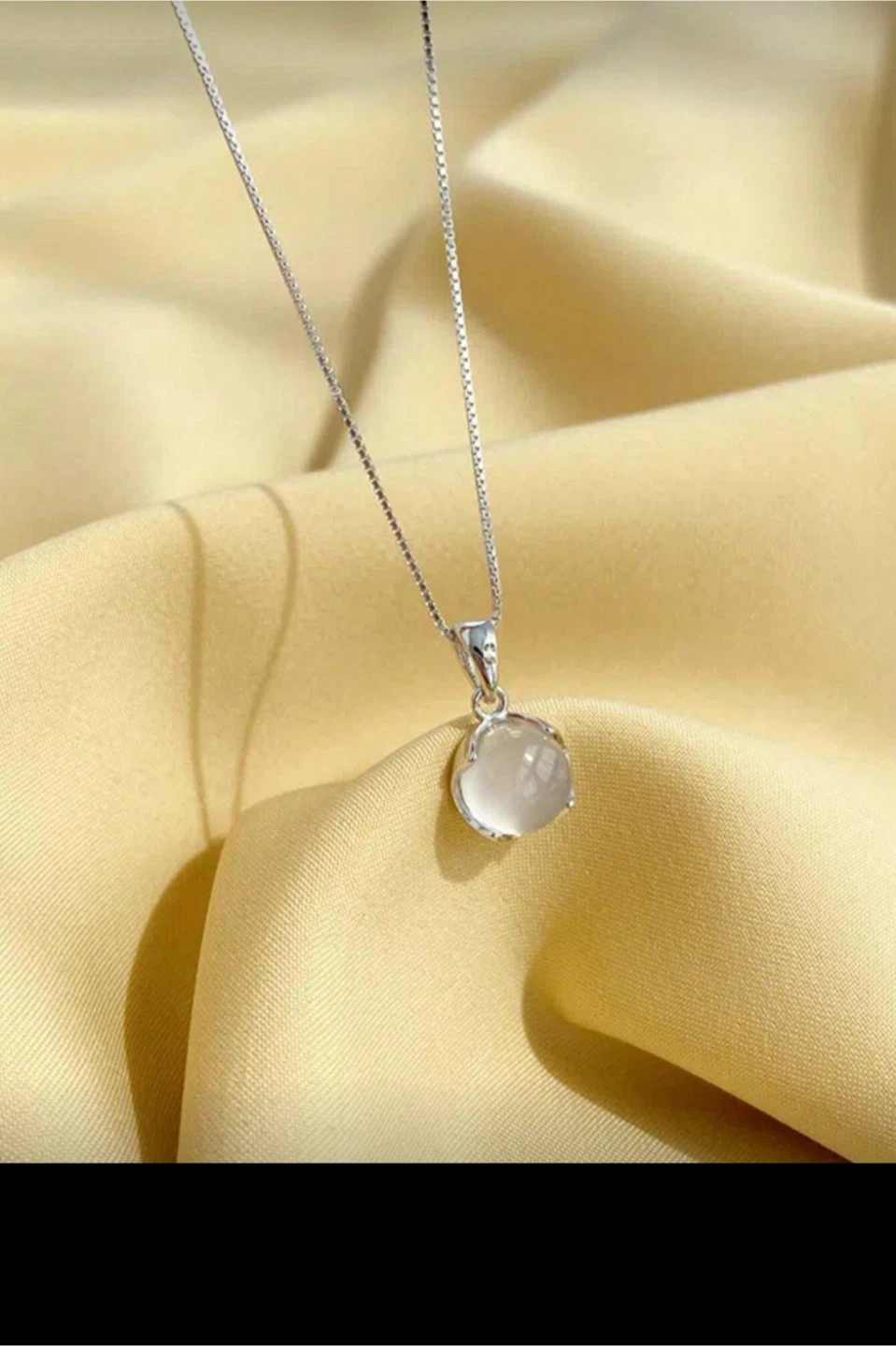 Necklaces - photo 3