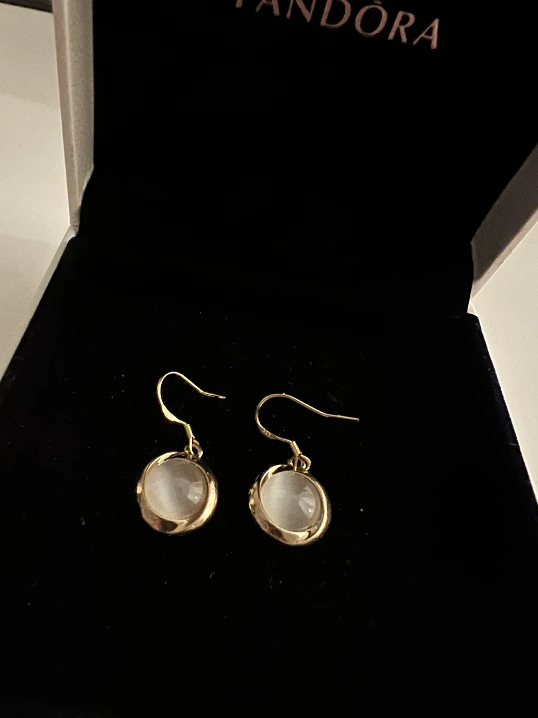 (Retail $139)Cat Eye Earrings thumbnail
