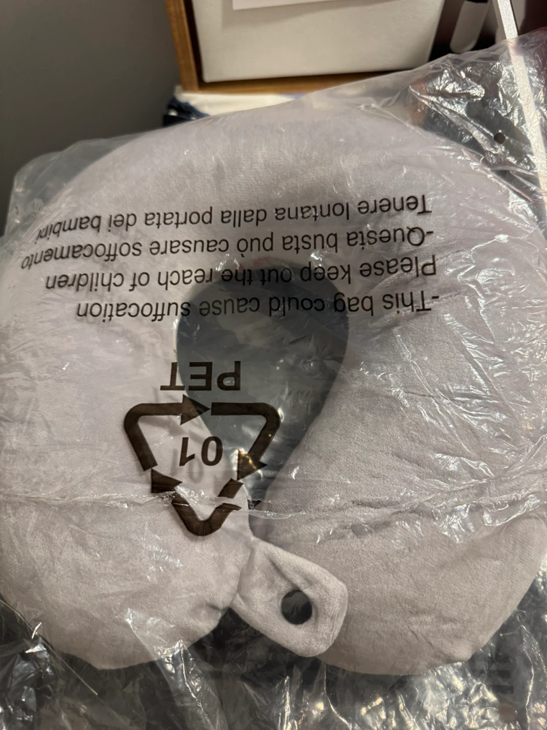 Memory Foam Neck Pillow - Traveling the World Comfortably - photo 2