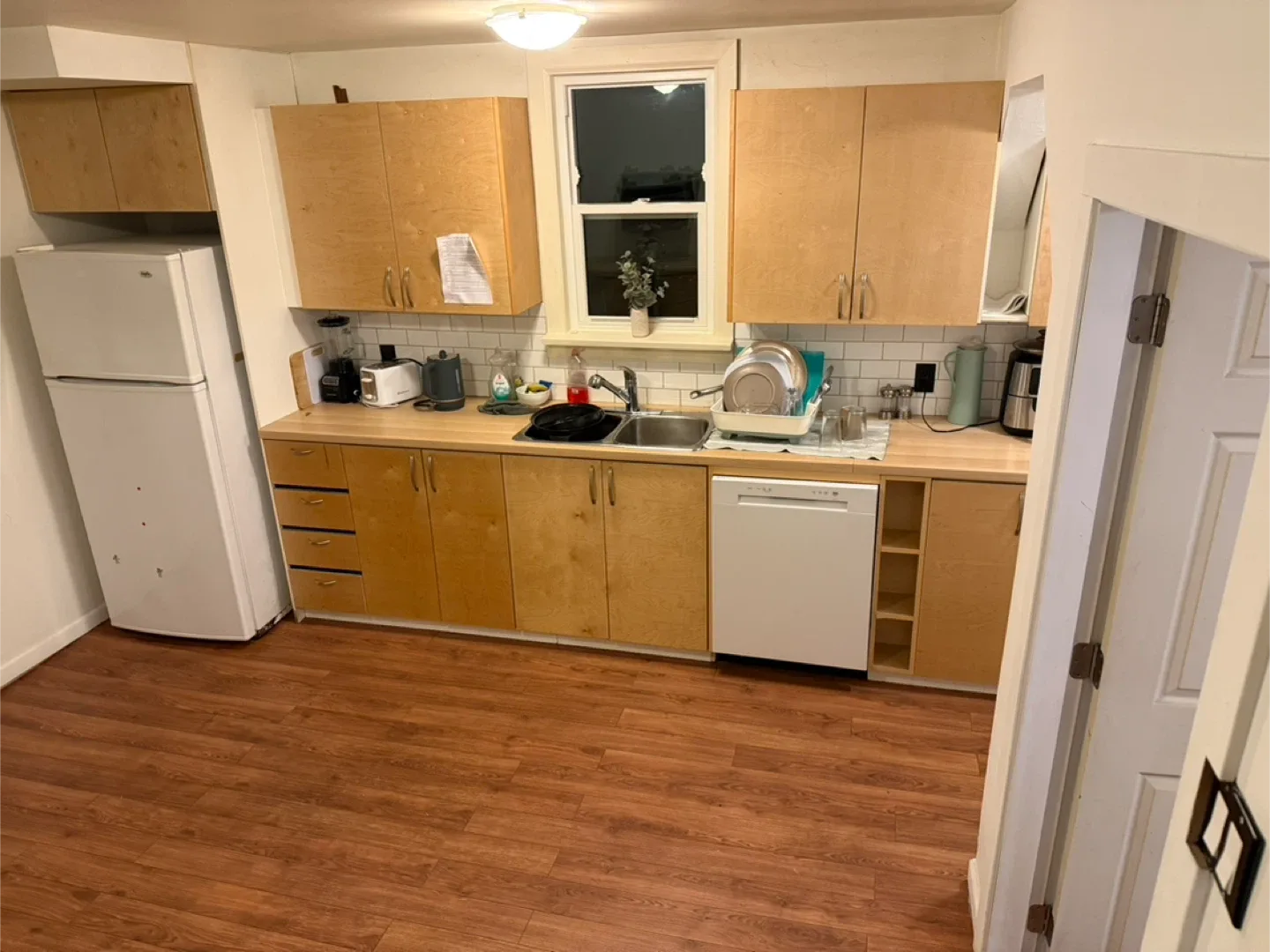 Rent a private bedroom image indicator(2)