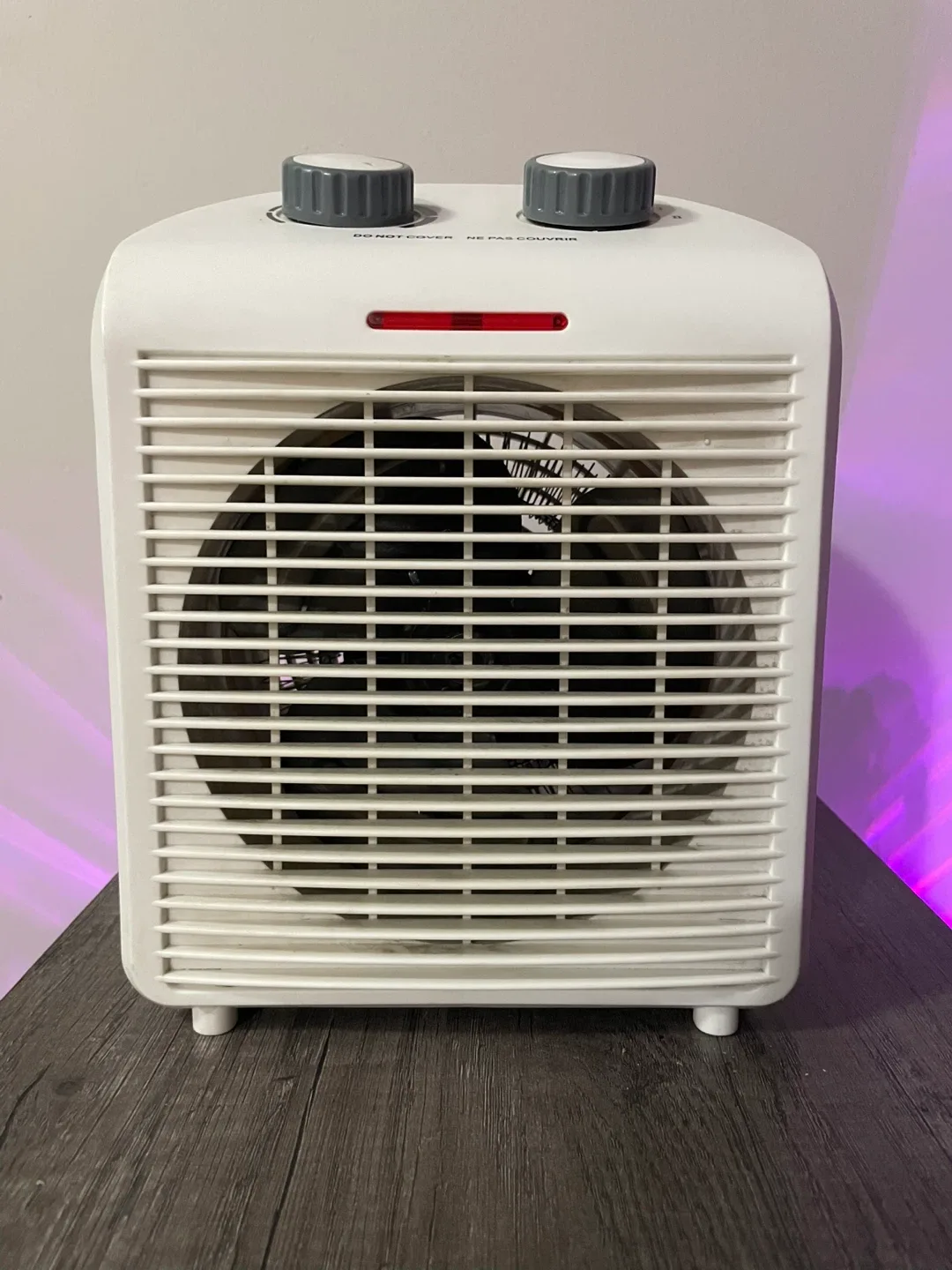 White Portable Space Heater 🧡 image indicator(2)